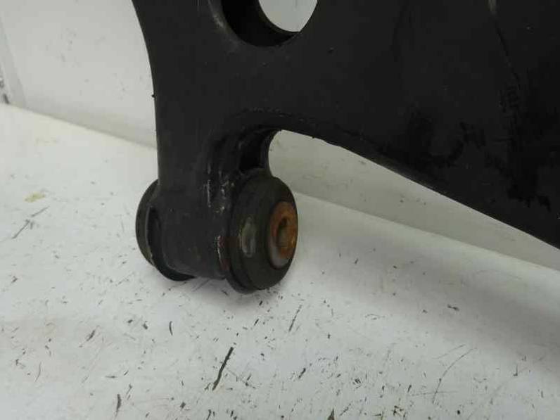 BRAZO SUSPENSION INFERIOR DELANTERO DERECHO FORD FOCUS LIM 2010 1.6 TDCI (109 CV)