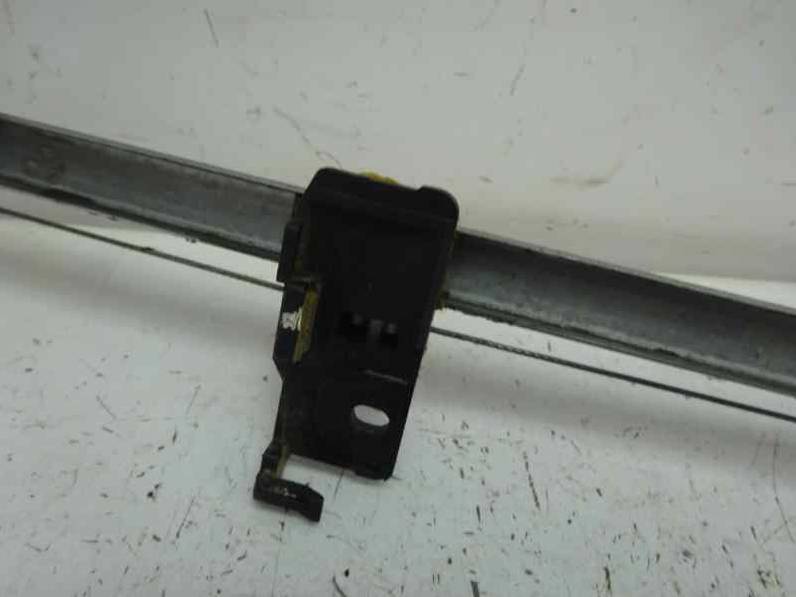 ELEVALUNAS TRASERO IZQUIERDO MAZDA 5 BERL 2007 2.0 D (143 CV)