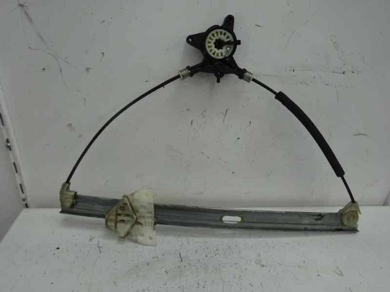 ELEVALUNAS DELANTERO IZQUIERDO MAZDA 5 BERL 2007 2.0 D (143 CV)