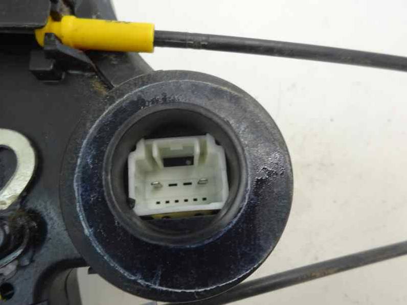 CERRADURA PUERTA TRASERA IZQUIERDA TOYOTA COROLLA 2006 1.4 TURBODIESEL (90 CV)