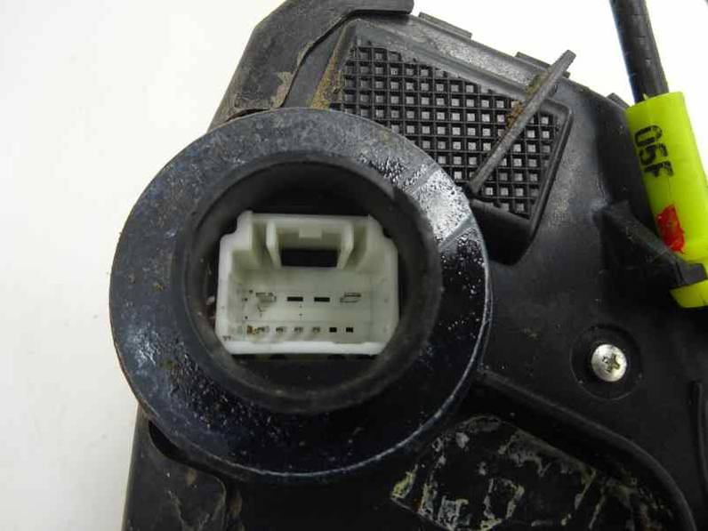 CERRADURA PUERTA DELANTERA IZQUIERDA TOYOTA COROLLA 2006 1.4 TURBODIESEL (90 CV)