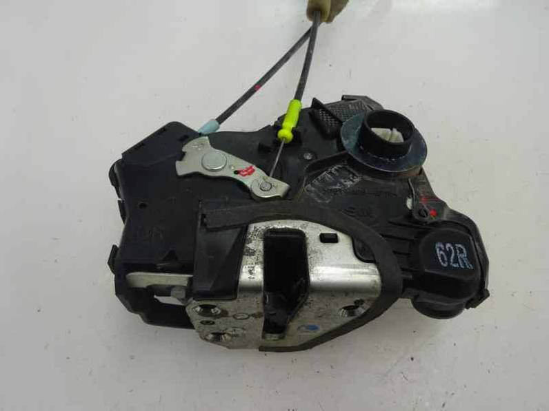 CERRADURA PUERTA DELANTERA DERECHA TOYOTA COROLLA 2006 1.4 TURBODIESEL (90 CV)