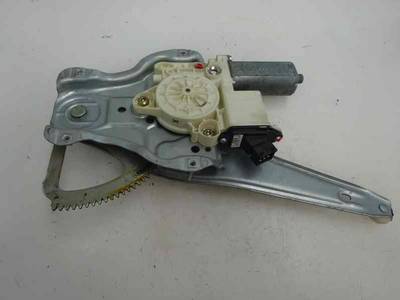 ELEVALUNAS TRASERO DERECHO TOYOTA COROLLA 2006 1.4 TURBODIESEL (90 CV)