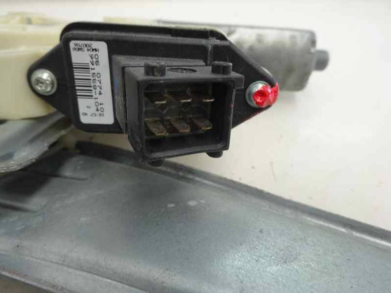 ELEVALUNAS TRASERO DERECHO TOYOTA COROLLA 2006 1.4 TURBODIESEL (90 CV)