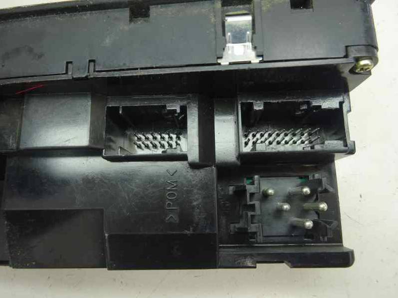 MANDO ELEVALUNAS DELANTERO IZQUIERDO BMW SERIE 5 BERLINA 2000 2.0 16V D (136 CV)