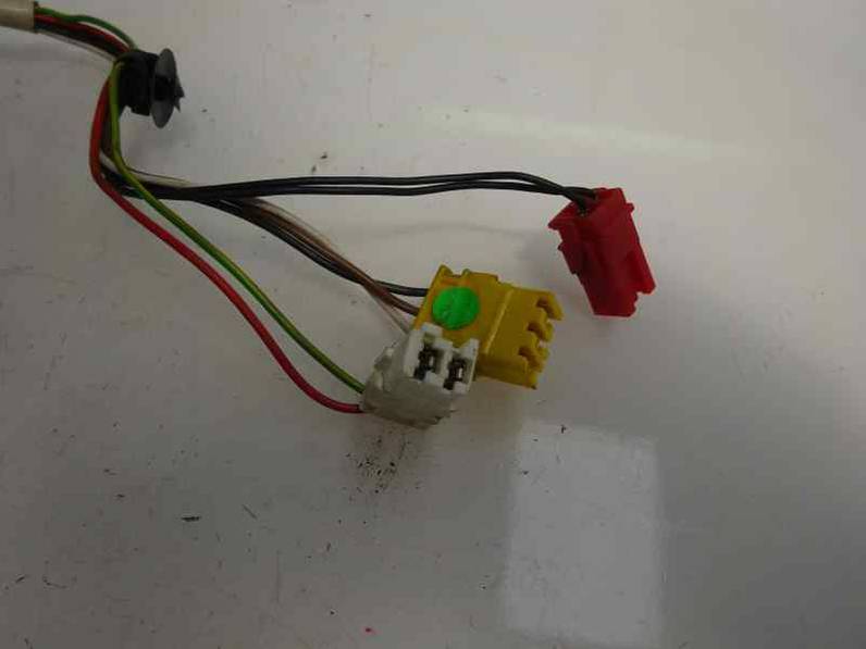 RETROVISOR DERECHO CITROEN XANTIA BERLINA 2000 2.0 HDI (109 CV)