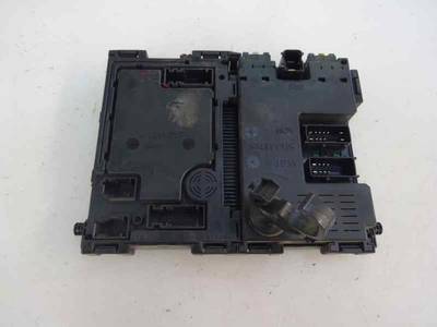 CAJA RELES FUSIBLES PEUGEOT 206 BERLINA 2001 2.0 HDI (90 CV)
