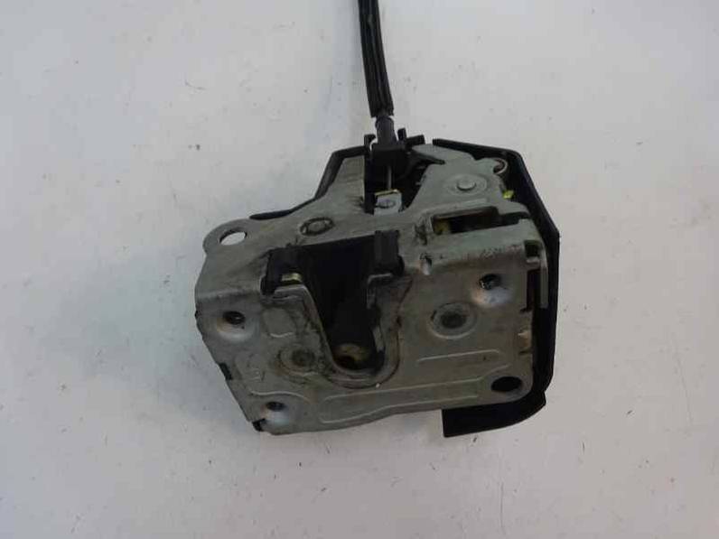 CERRADURA PUERTA DELANTERA DERECHA RENAULT CLIO II FASE II 2005 1.2 (75 CV)