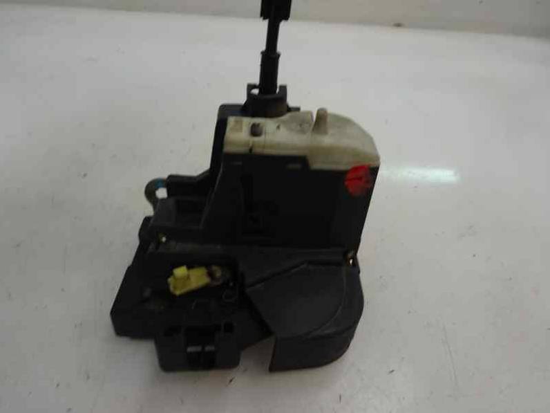 CERRADURA PUERTA DELANTERA IZQUIERDA RENAULT CLIO II FASE II 2005 1.2 (75 CV)