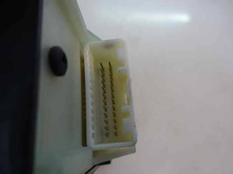 MANDO ELEVALUNAS DELANTERO IZQUIERDO TOYOTA AVENSIS WAGON 2007 2.2 D-CAT (177 CV)