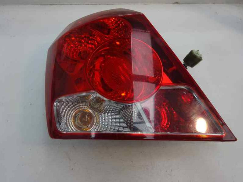 PILOTO TRASERO IZQUIERDO CHEVROLET KALOS 2008 1.2 (72 CV)