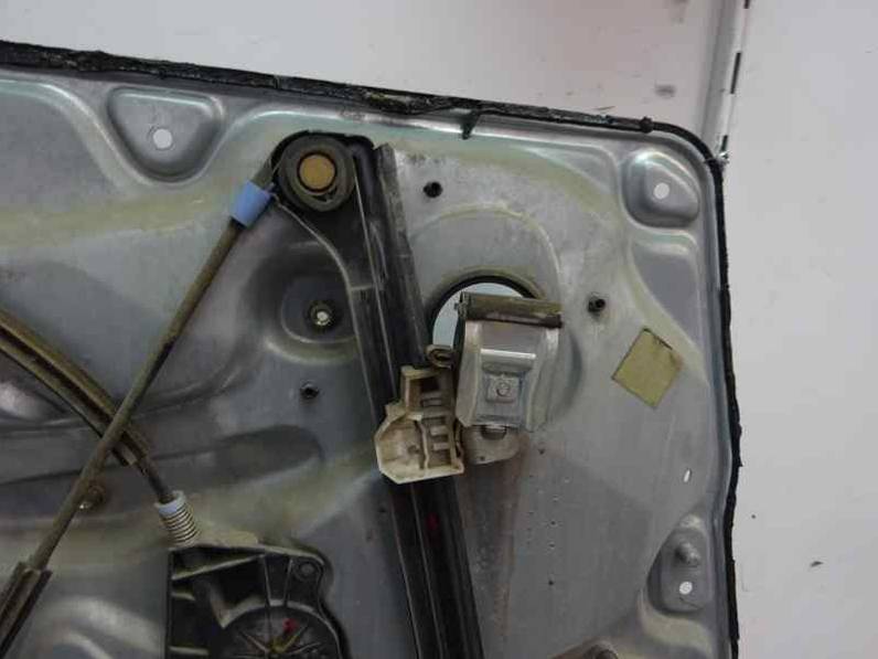 ELEVALUNAS DELANTERO DERECHO VOLKSWAGEN PASSAT BERLINA 2000 1.9 TDI (131 CV)