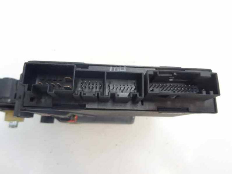 MOTOR ELEVALUNAS DELANTERO DERECHO AUDI A4 BERLINA 2001 1.9 TDI (131 CV)