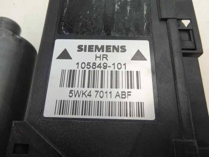 MOTOR ELEVALUNAS TRASERO DERECHO AUDI A4 BERLINA 2001 1.9 TDI (131 CV)