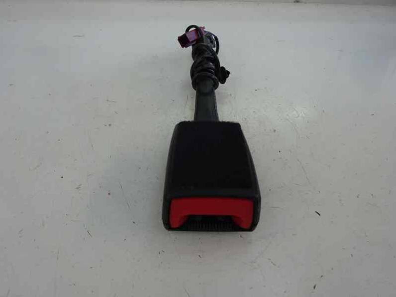 CINTURON SEGURIDAD DELANTERO DERECHO FORD FOCUS LIM 2014 1.0 ECOBOOST (125 CV)