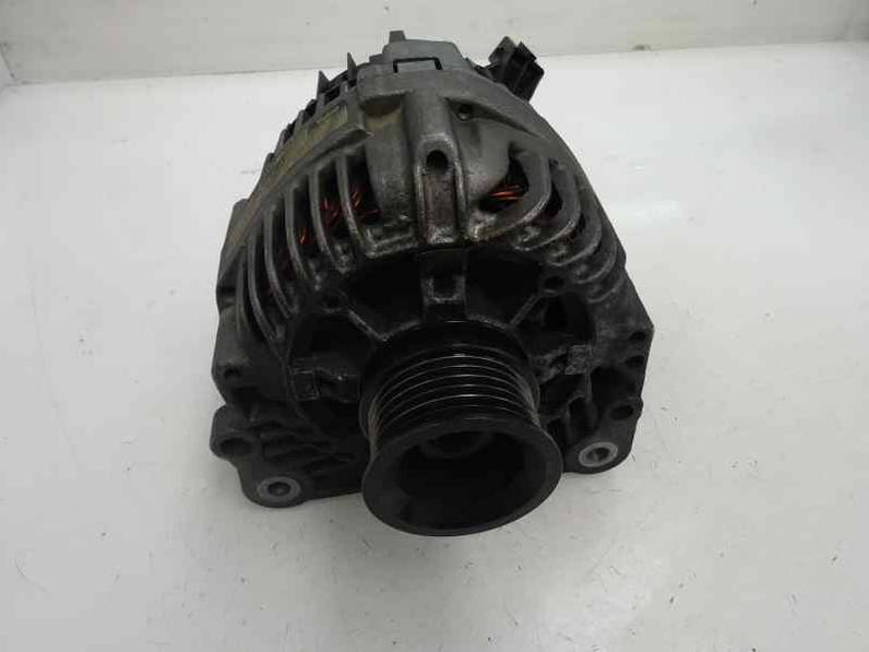 ALTERNADOR VOLKSWAGEN GOLF III BERLINA 1996 1.6 (101 CV)