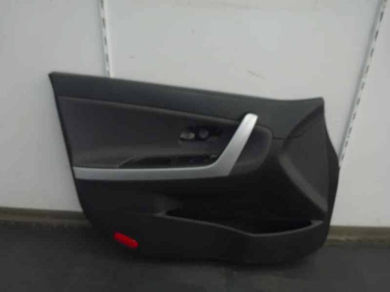 JUEGO ASIENTOS COMPLETO KIA CEE D 2014 1.6 CRDI (128 CV)