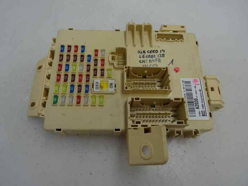 CAJA RELES FUSIBLES KIA CEE D 2014 1.6 CRDI (128 CV)