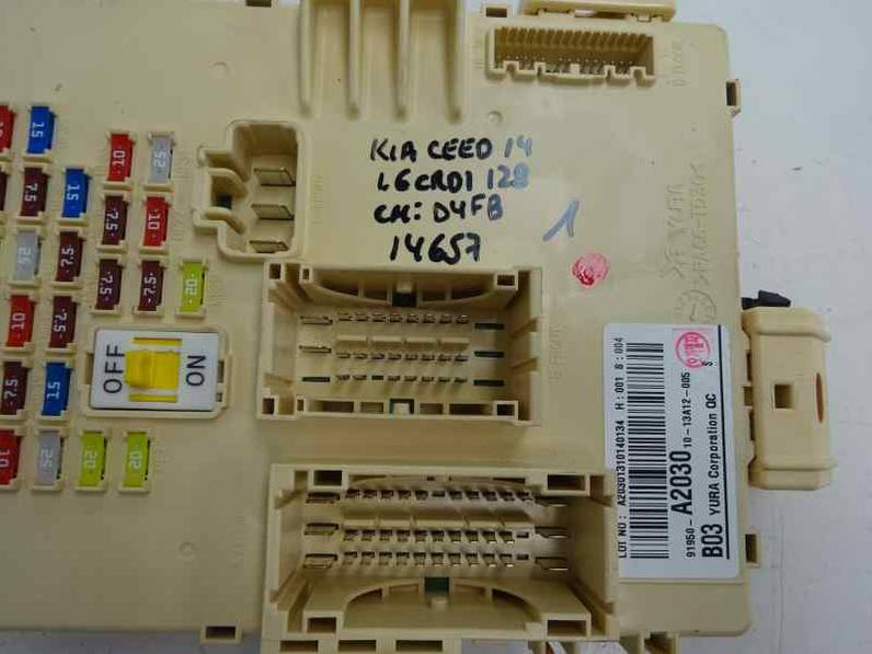 CAJA RELES FUSIBLES KIA CEE D 2014 1.6 CRDI (128 CV)