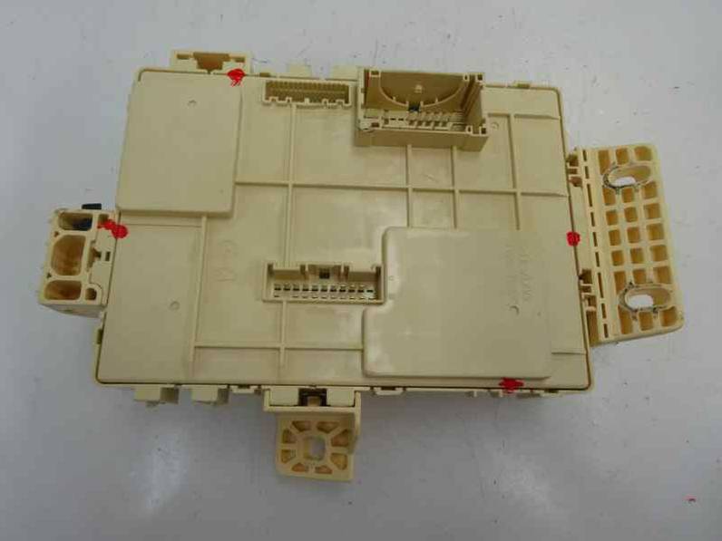 CAJA RELES FUSIBLES KIA CEE D 2014 1.6 CRDI (128 CV)