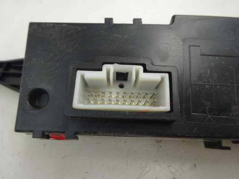 PANTALLA MULTIFUNCION KIA CEE D 2014 1.6 CRDI (128 CV)