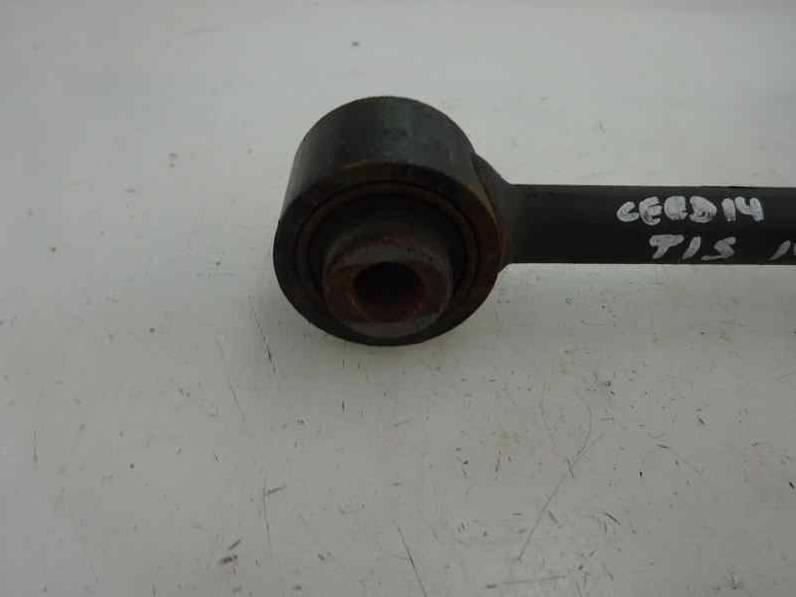 BRAZO SUSPENSION SUPERIOR TRASERO DERECHO KIA CEE D 2014 1.6 CRDI (128 CV)