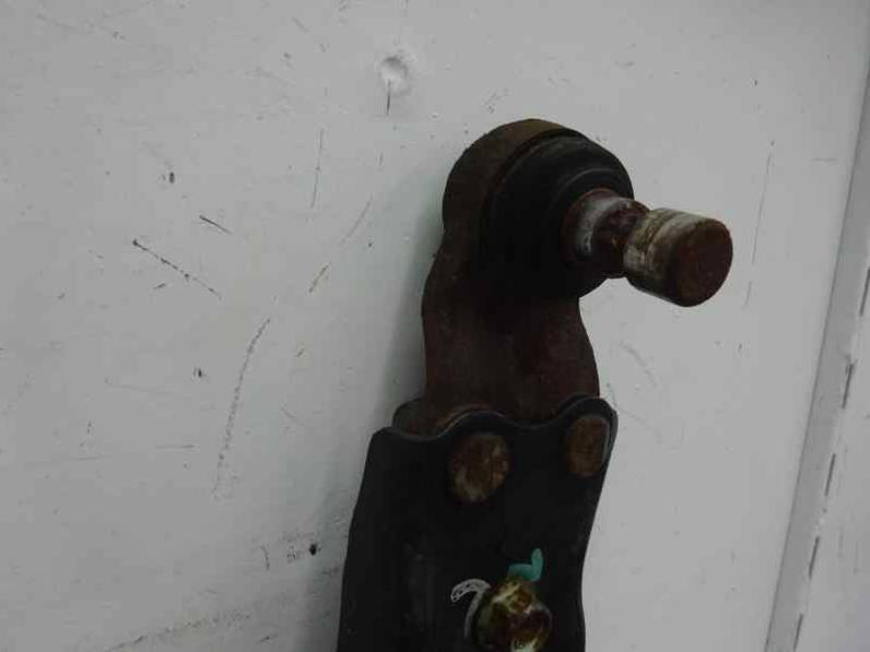 BRAZO SUSPENSION INFERIOR DELANTERO IZQUIERDO KIA CEE D 2014 1.6 CRDI (128 CV)