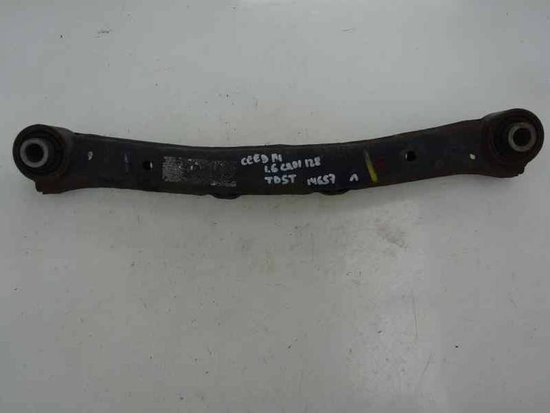 BRAZO SUSPENSION SUPERIOR TRASERO DERECHO KIA CEE D 2014 1.6 CRDI (128 CV)