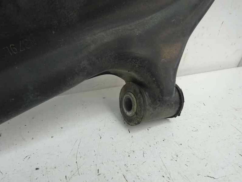BRAZO SUSPENSION INFERIOR DELANTERO IZQUIERDO RENAULT CLIO III 2007 1.5 DCI D (75 CV)
