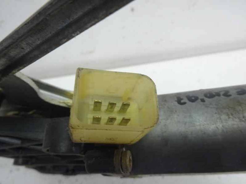 ELEVALUNAS DELANTERO IZQUIERDO MERCEDES CLASE E BERLINA DIESEL 1997 3.0 TURBODIESEL (177 CV)