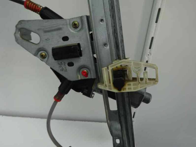 ELEVALUNAS DELANTERO DERECHO PEUGEOT 206 BERLINA 2005 1.4 (75 CV)