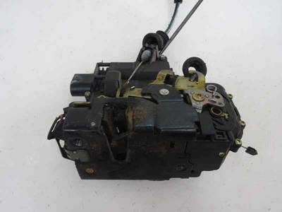 CERRADURA PUERTA DELANTERA DERECHA VOLKSWAGEN GOLF IV BERLINA 2000 1.9 TDI (101 CV)