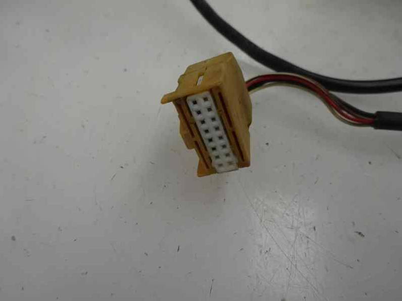 RETROVISOR DERECHO AUDI A4 BERLINA 2003 1.9 TDI (131 CV)