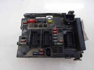 CAJA RELES FUSIBLES CITROEN XSARA BERLINA 2002 2.0 HDI (90 CV)