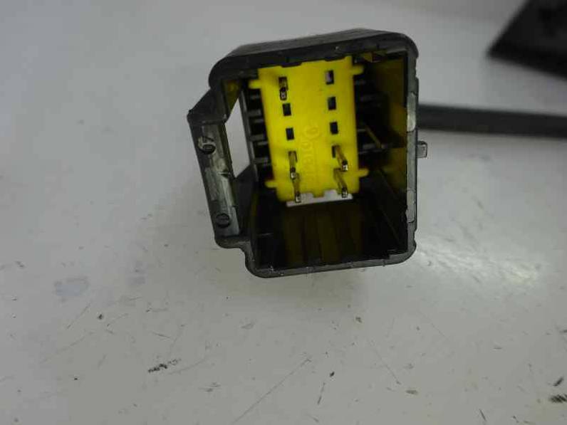 RETROVISOR IZQUIERDO PEUGEOT EXPERT KASTEN 2008 2.0 HDI (120 CV)