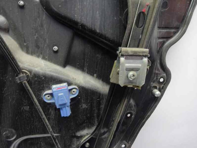 ELEVALUNAS DELANTERO IZQUIERDO VOLKSWAGEN PASSAT BERLINA 2007 2.0 TDI (140 CV)