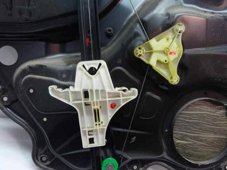 ELEVALUNAS TRASERO DERECHO VOLKSWAGEN PASSAT BERLINA 2007 2.0 TDI (140 CV)