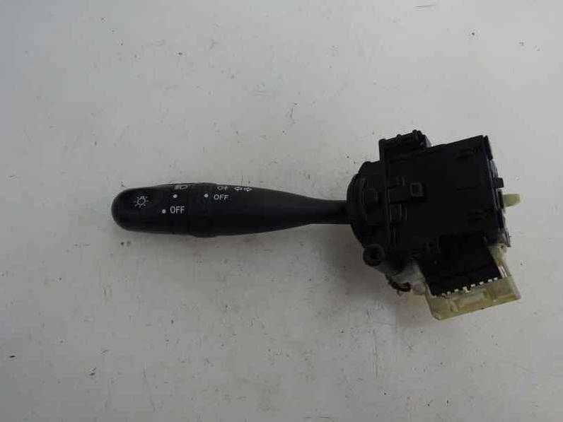 MANDO LUCES TOYOTA YARIS 2003 1.0 (68 CV)