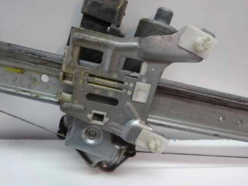 ELEVALUNAS TRASERO DERECHO MERCEDES CLASE A 2002 1.6 (102 CV)