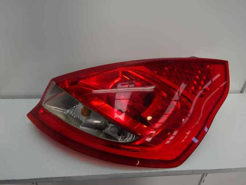 PILOTO TRASERO DERECHO FORD FIESTA 2010 1.4 TDCI (68 CV)