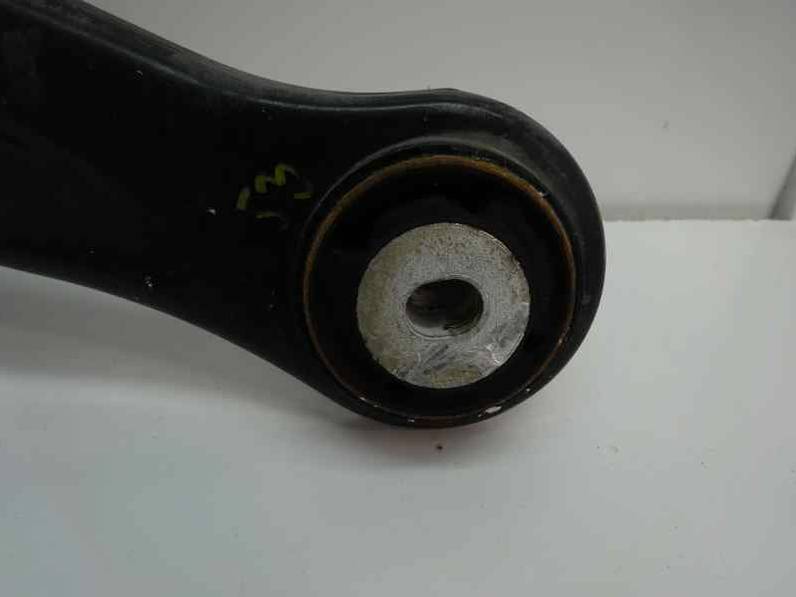 BRAZO SUSPENSION INFERIOR DELANTERO DERECHO FORD FIESTA 2010 1.4 TDCI (68 CV)