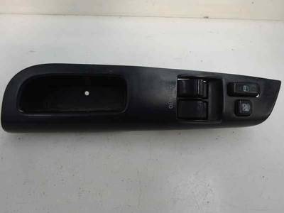 MANDO ELEVALUNAS DELANTERO IZQUIERDO TOYOTA COROLLA 2004 2.0 TURBODIESEL (90 CV)