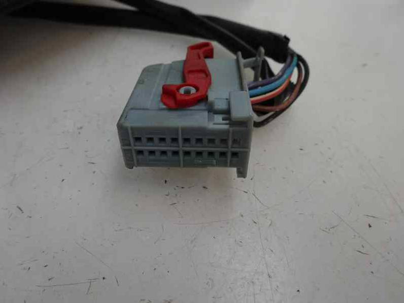 RETROVISOR IZQUIERDO FIAT STILO 2002 1.6 16V (103 CV)