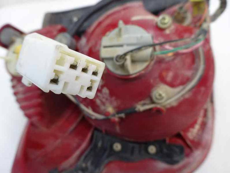 PILOTO TRASERO DERECHO HYUNDAI ACCENT 2003 1.3 (84 CV)