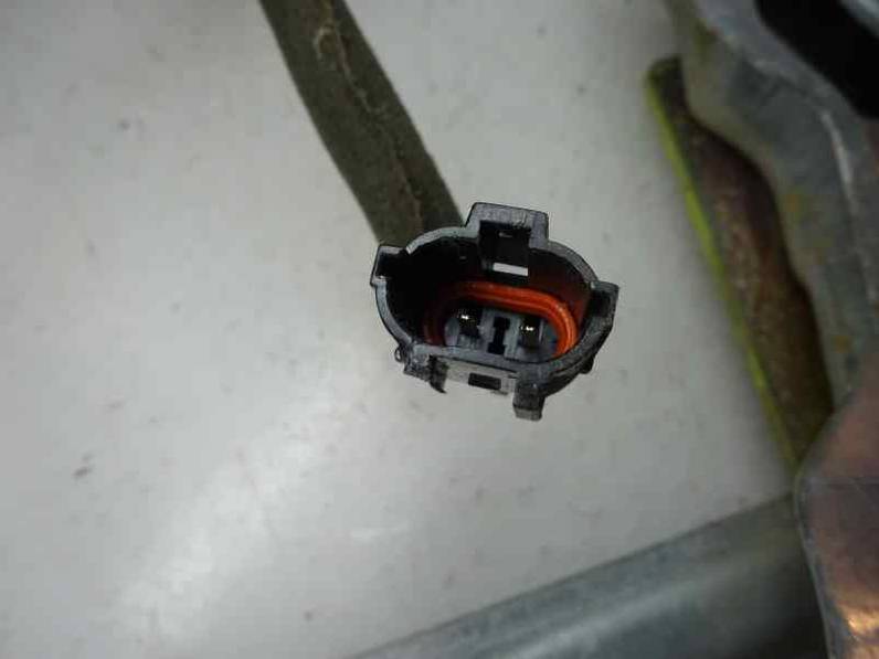 ELEVALUNAS TRASERO DERECHO KIA RIO 2003 1.3 (82 CV)