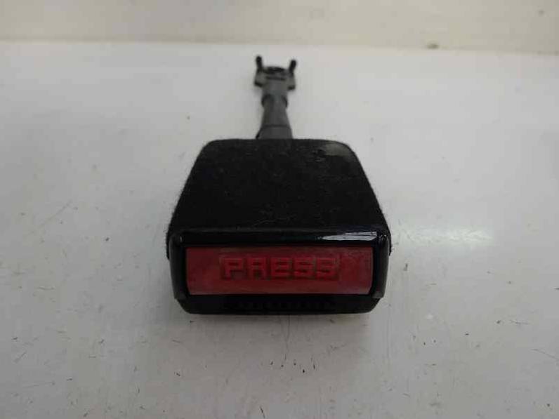 CINTURON SEGURIDAD DELANTERO DERECHO PEUGEOT 308 2008 1.6 HDI FAP (109 CV)