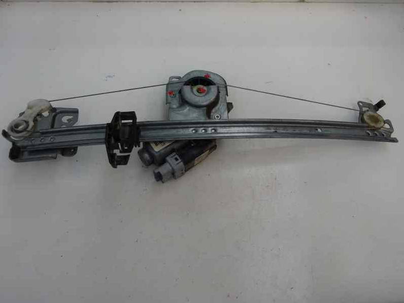 ELEVALUNAS DELANTERO IZQUIERDO CITROEN C3 2006 1.4 (73 CV)