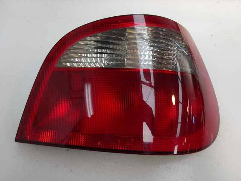 PILOTO TRASERO DERECHO RENAULT MEGANE I FASE 2 BERLINA 2002 1.9 DTI D (80 CV)