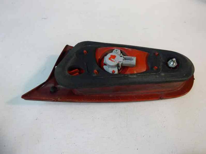 PILOTO TRASERO IZQUIERDO ALFA ROMEO 147 2007 1.9 JTD (120 CV)