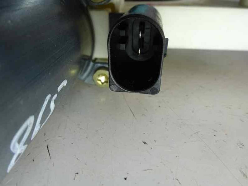 MOTOR ELEVALUNAS DELANTERO DERECHO MERCEDES CLASE A 2004 2.0 CDI (82 CV)